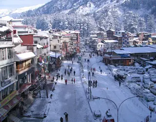 Amritsar to Manali Taxi Service